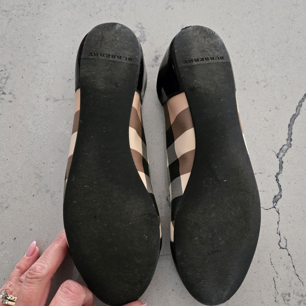 Burberry Ballerina Flats - Picture 3 of 11